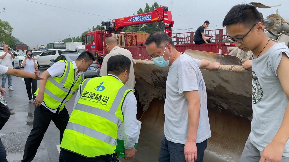 全力以赴，河南寶盈建設(shè)集團(tuán)有限公司防汛搶險(xiǎn)阻擊戰(zhàn)